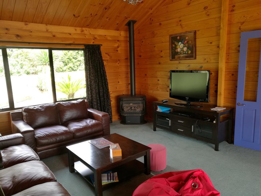 Beaver Farm House Bombay Екстер'єр фото