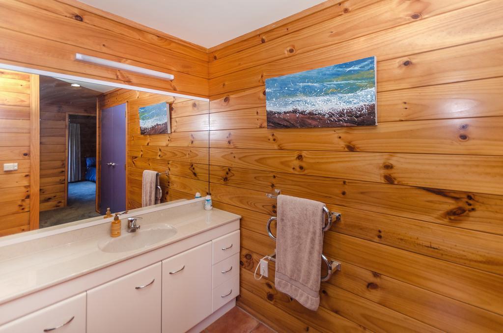 Beaver Farm House Bombay Екстер'єр фото